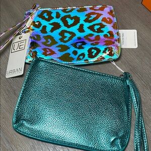 Urban expressions wristlets/pouches